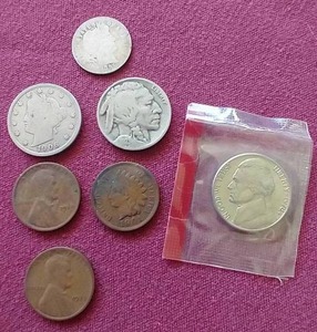 lot 38 image: Small U.S. Coins Mixed Lot - Barber, Buffalo, Indian, Wheat, Etc