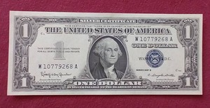 lot 104 image: Beautiful Crisp Silver Certificate $1 Note