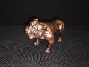 lot 2024 image: Intricate Vintage Bronze Bulldog.