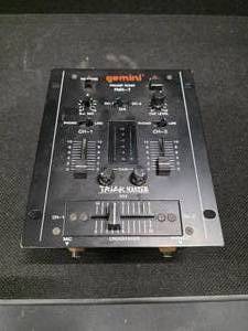 lot 2059 image: Gemini PMX-7 Preamp Mixer