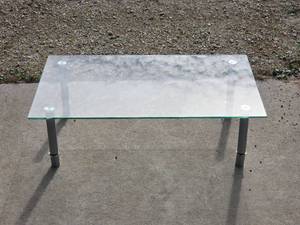 lot 2078 image: Glass-Top Coffee Table