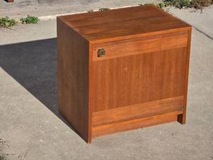 lot 2098 image: Odd Little Square Wooden Cabinet (style of frank lloyd wright)