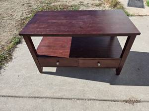 lot 2103 image: Wooden Coffee Table