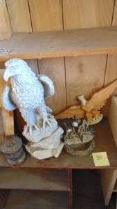 lot 38 image: Eagle Yard Ornament, Wall Hanging Lantern and Bird Fountain