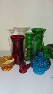 lot 94 image: Selection of Colored Glass, including Moon and Star Pcs