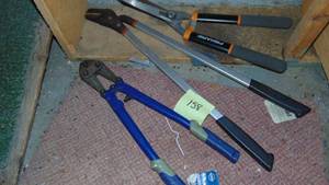 lot 158 image: Yard Clippers and Bolt Cutters