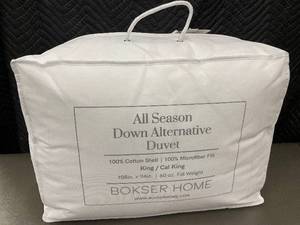 lot 2 image: Bokser Home KingCal King All Season Down Alternative Duvet