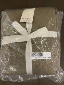 lot 30 image: Bokser Home French Linen Sheet Set - Cal King, Moss