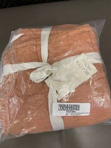 lot 35 image: Bokser Home French Linen Box Stitch King Quilted Sham - Canyon Heather