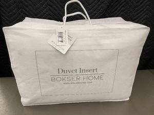 lot 40 image: Bokser Home Lightweight FeatherDown Duvet FullQueen 90x94