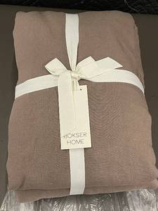 lot 49 image: Bokser Home 100 percent French Linen King Sheet Set - Clay