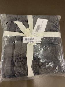 King Luxury Velvet Channel Stitched Quilted Blanket, Slate