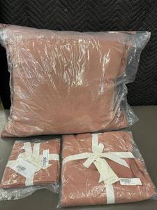 lot 73 image: French Linen Pillow, Sham, and Bathrobe Set in Clay Color