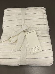 lot 91 image: Bokser Home 100 Percent French Linen FullQueen Duvet Cover