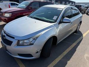 lot 21 image: 2014 Chevrolet Cruze LT