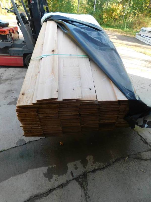 lot 1 image: 1116 x 8 Western Red Cedar Bevel Siding  Utility Grade - 4502 Linear Feet
