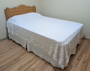 lot 11 image: BR - Vintage Wood Headboard with Carved Detail