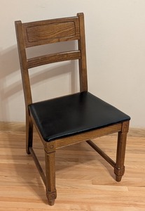 lot 93 image: ML - Vintage Bassett Wood Dining Chair with Black Vinyl Seat