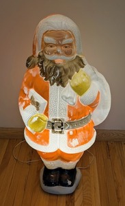 lot 105 image: ML - Vintage Poloron Santa Claus Christmas Blow Mold 31 Inch Light-Up Decoration