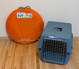 lot 110 image: ML - Petmate Deluxe Pet Porter Jr. Carrier and Outward Hound Zip & Zoom Outdoor Agility Kit