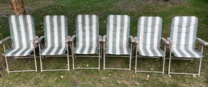lot 154 image: Set of 5 Folding Patio Chairs with Striped Fabric
