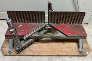lot 175 image: Vintage Cast Iron Miter Box Saw Guide on Wooden Base