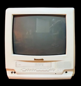 lot 80H image: LL - Panasonic PV-C1332W 13-Inch CRT TV VCR Combo with FM Radio