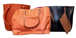 lot 122H image: LL - Set of 3 Womens Tote Bags - Mixed Textures and Styles