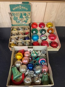 lot 27X image: LL - Vintage Shiny Brite and More Glass Christmas Ornaments Assorted Styles and Colors