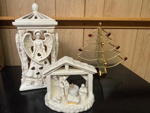 lot 31X image: LL - Mikasa Holiday Elegance Nativity, Angel Lantern, and Glass Christmas Tree Decor Set