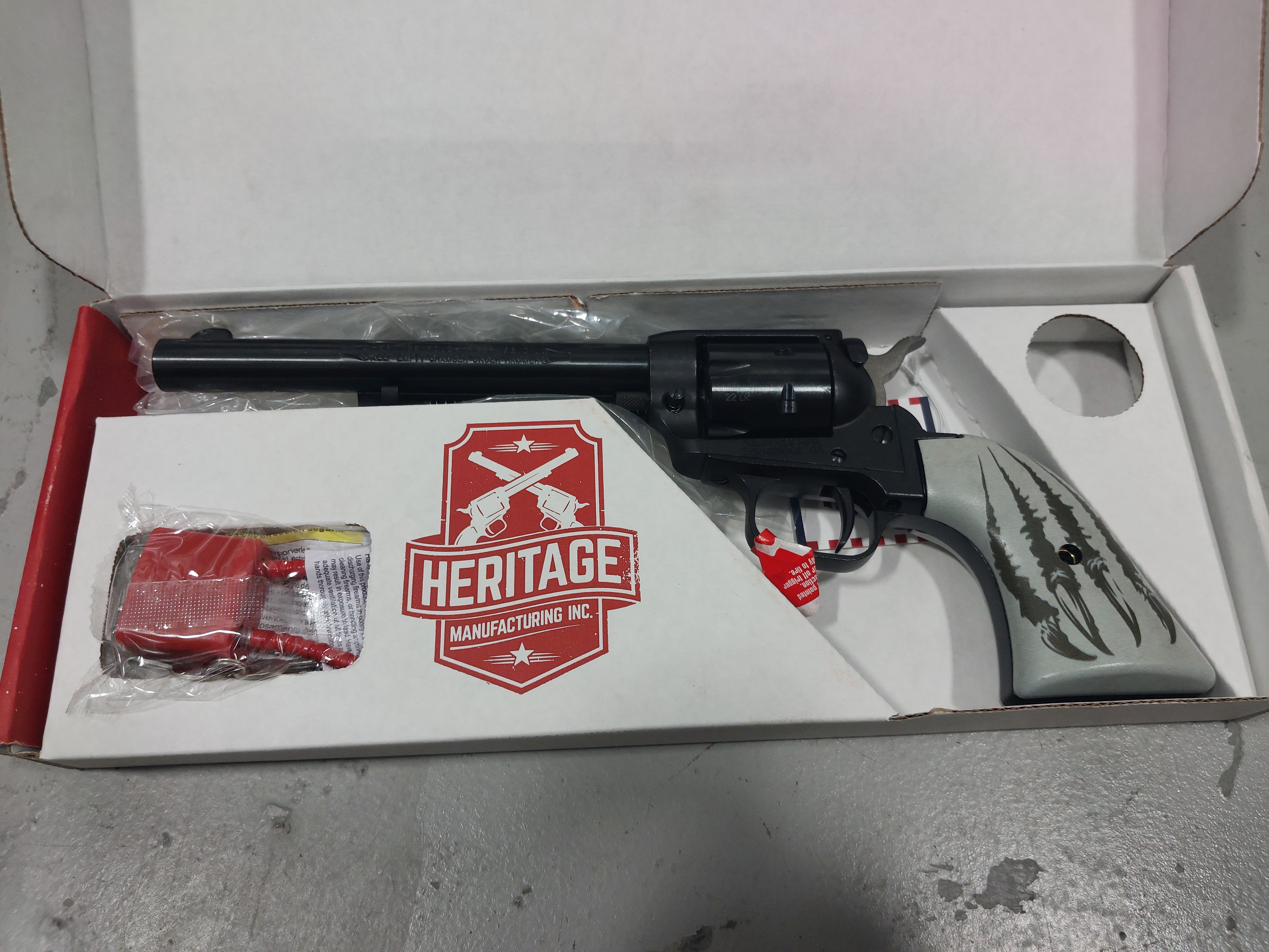 lot 101 image: NIB Heritage Rough Rider .22LR Revolver