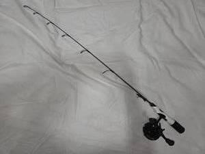 lot 152 image: 13 fishing ice rod