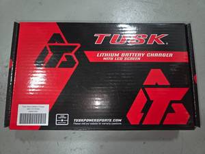 lot 171 image: Tusk 12v lithium battery charger