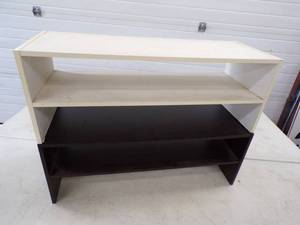 lot 7 image: Pair of Shoe Racks