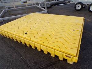 lot 21 image: Shoreline Industries Swim Raft