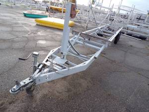 lot 3 image: 22 Steel Pontoon Trailer