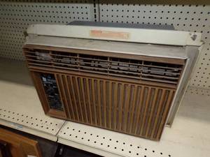 lot 55 image: Air Conditioner
