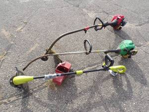 lot 59 image: 3 String Trimmers for parts and Toy Combine