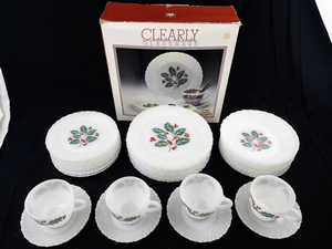 lot 21 image: Clearly Glassware Holiday Dinnerware Set with Holly Pattern