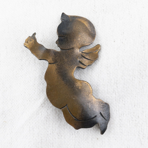 lot 47 image: Handmade Copper Angel Pin Brooch
