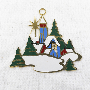 lot 53 image: 1983 Amerlane Enamel Christmas Village Ornament USA