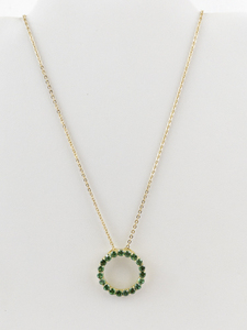 lot 66 image: Gold Tone Necklace with Green Gemstone Circle Wreath Pendant