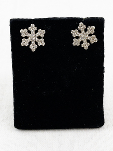 lot 72 image: Sterling Silver Snowflake Stud Earrings