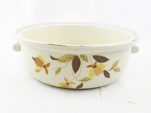 lot 112 image: Halls Superior Quality Kitchenware Floral Round Baking Dish