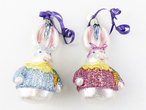 lot 142 image: Pair of Vintage Old World Christmas Glass Bunny Christmas Ornaments with Sweaters
