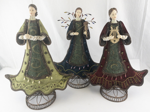 lot 16M image: Set of 3 Decorative Angel Figurines with Musical Instruments