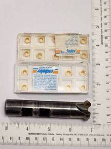 lot 19 image: Seco Inserts and tool