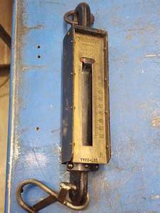 lot 27 image: Chatillion Vintage Hanging Scale (588003)