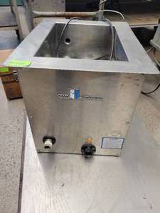 lot 87 image: Ultra Sonic Cleaner (587846) See Description