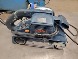 lot 91 image: Bosch Sander (587878)